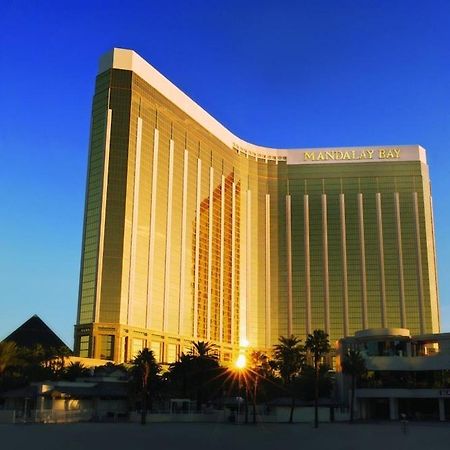 Mandalay Bay Resort And Casino By Suiteness Las Vegas Exterior foto