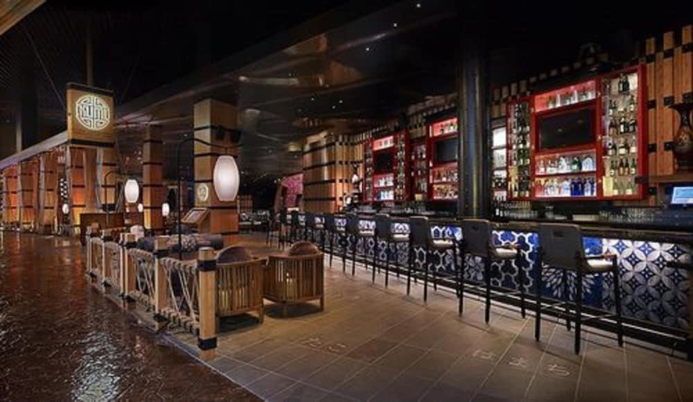 Mandalay Bay Resort And Casino By Suiteness Las Vegas Exterior foto