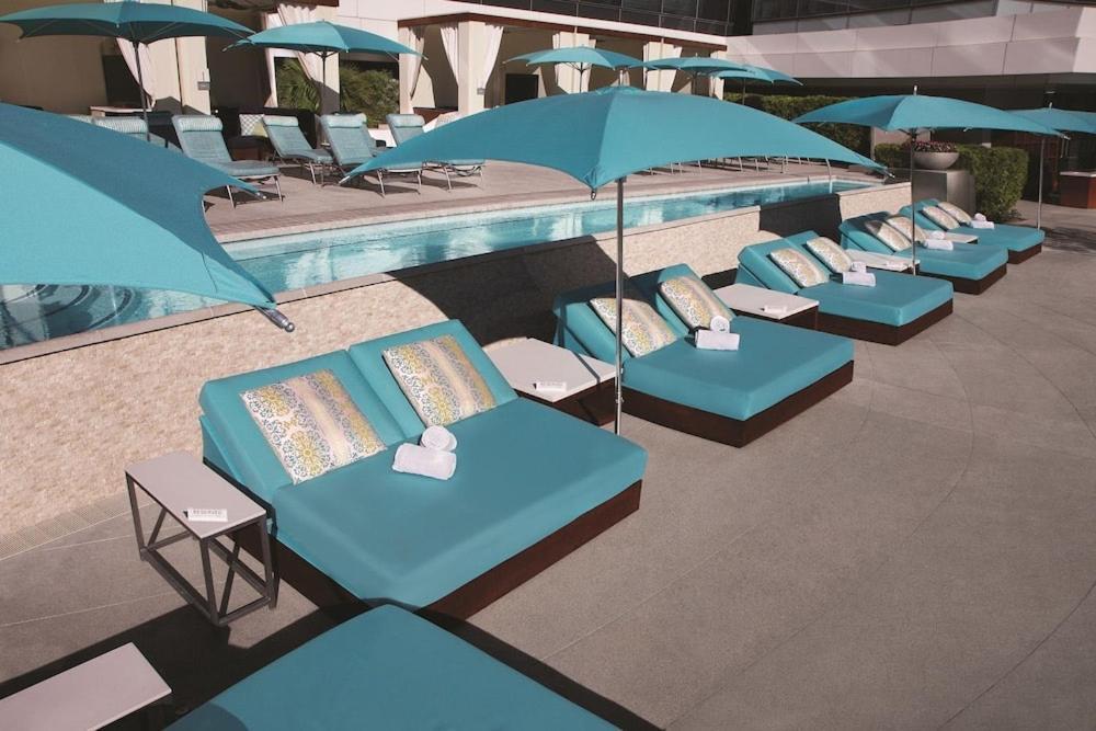 Mandalay Bay Resort And Casino By Suiteness Las Vegas Exterior foto